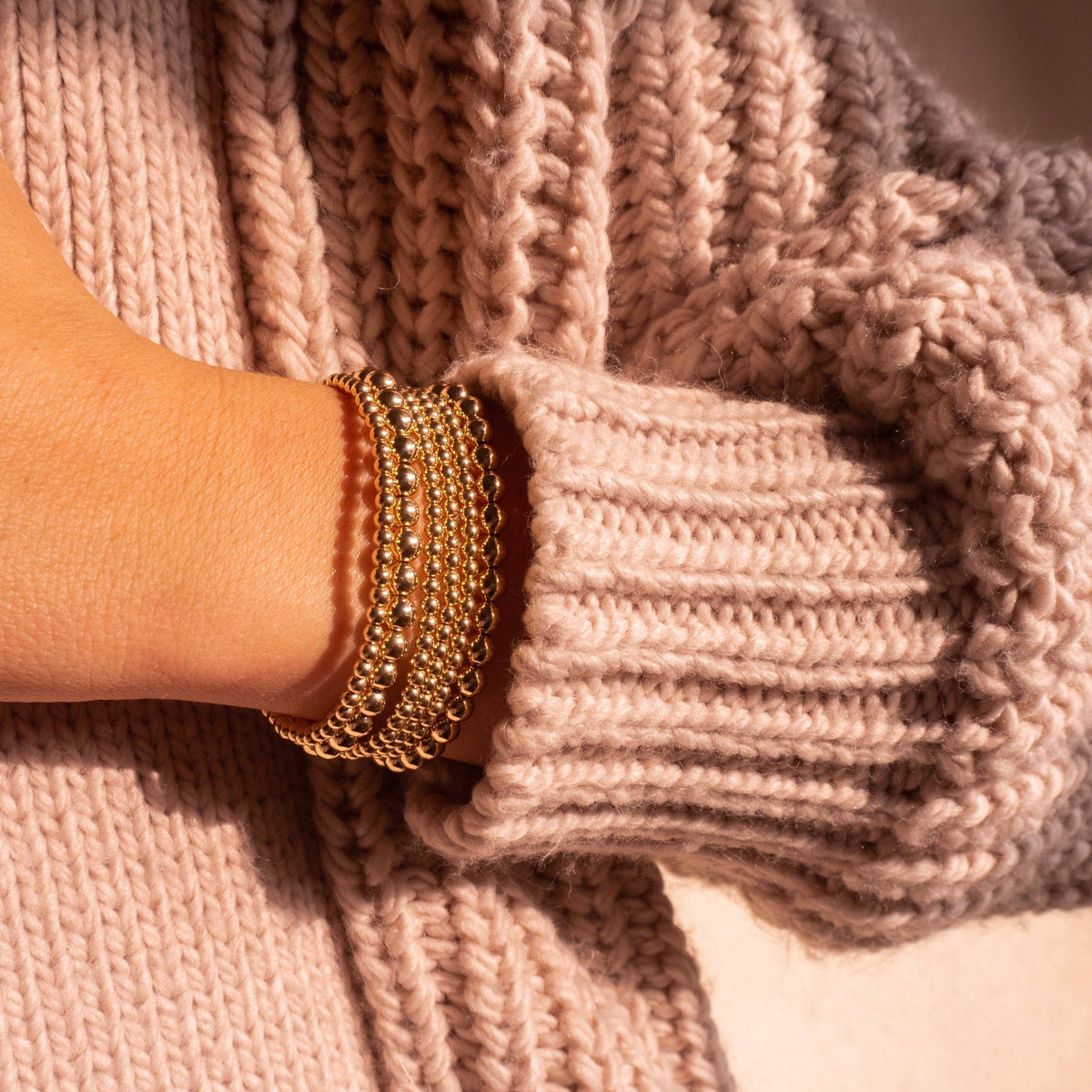 SMALL BEAD BRACELET