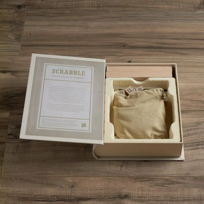 Scrabble Spanish Vintage Bookshelf Edition
