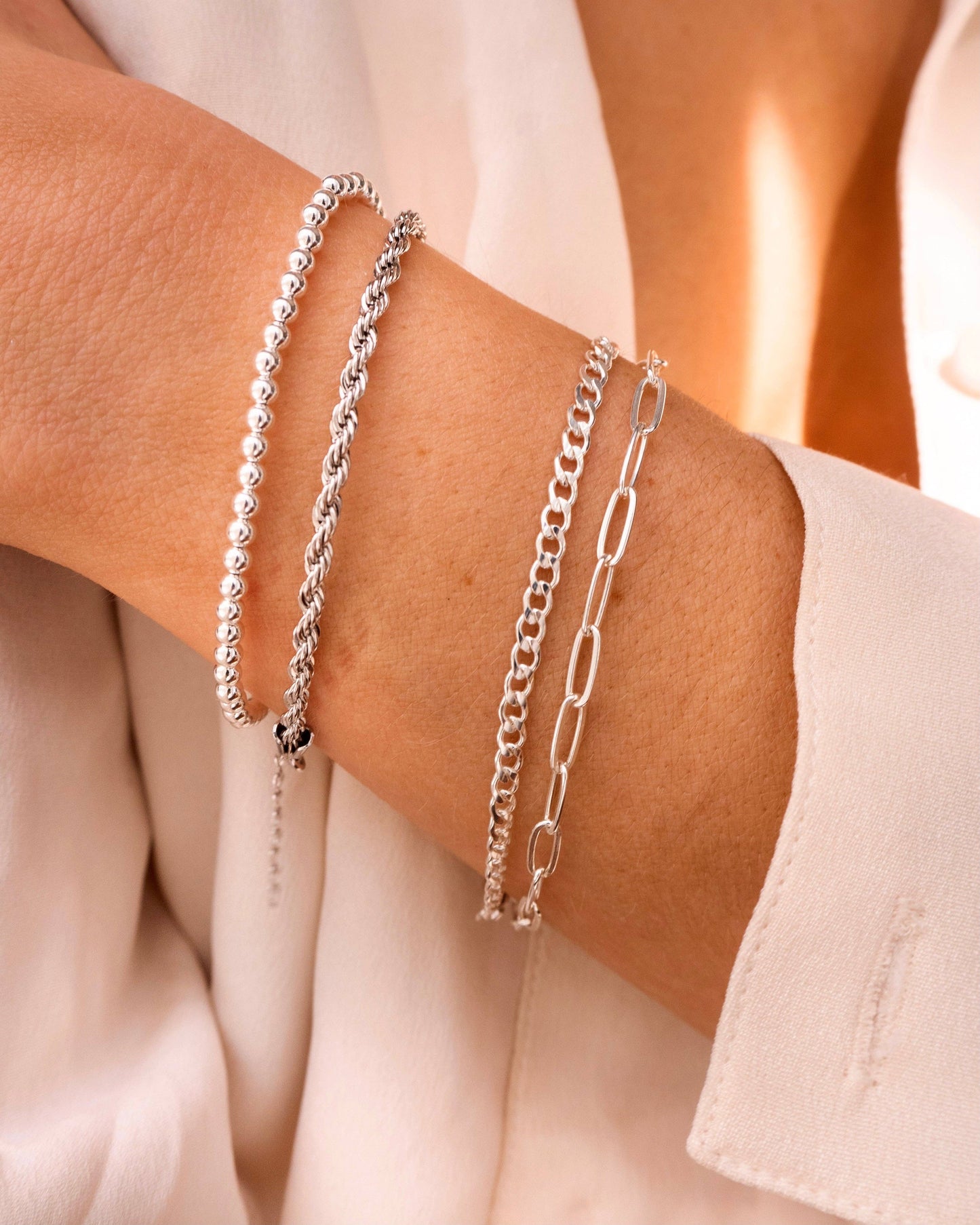 SMALL BEAD BRACELET