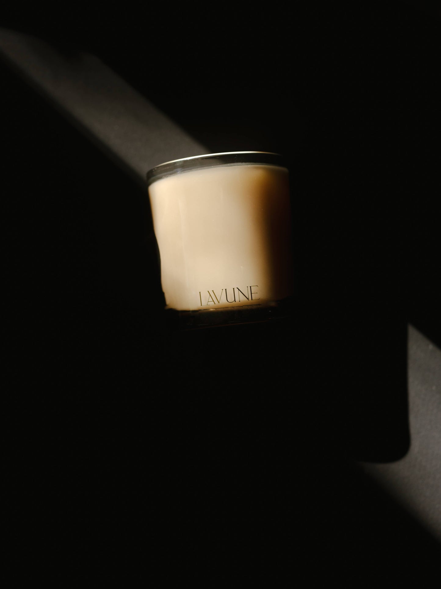 Lavune Amber Candle