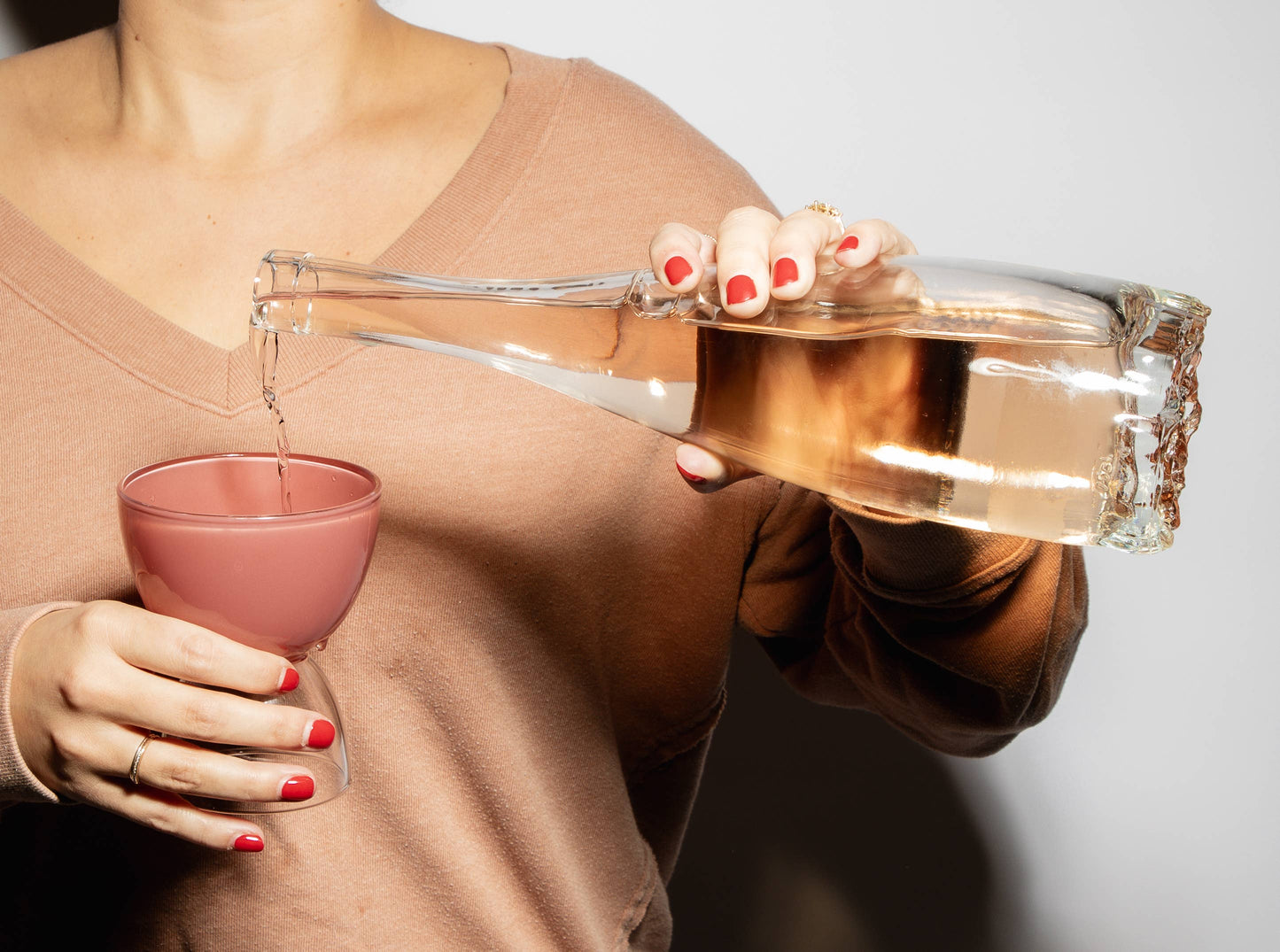 Rosé Wine-Inspired Soy Candle in Reusable Glass
