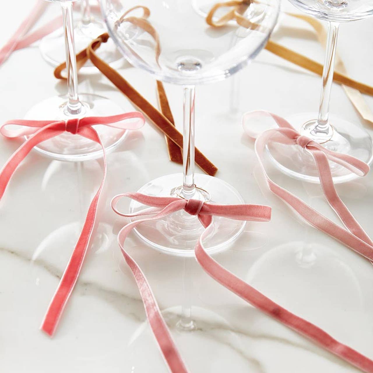 Velvet Bow Wine Charms - Blush