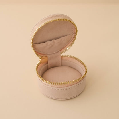 Mini Travel Jewellery Case in Shell Cream